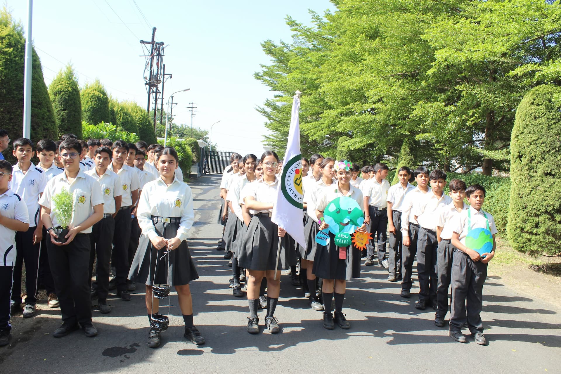 SRCS observes the World Earth Day